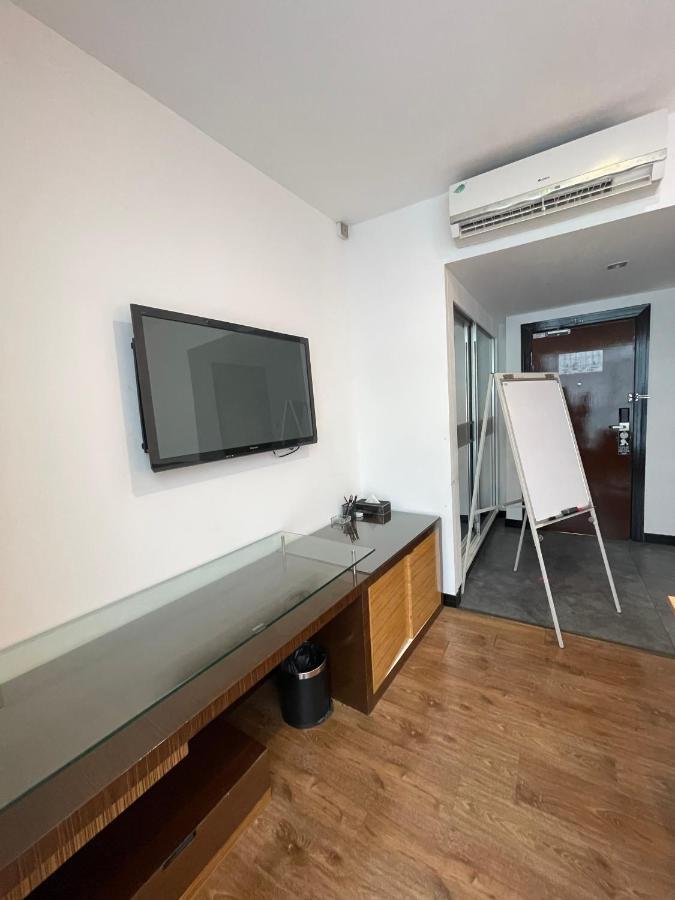 New World Express Motel บินตูลู ภายนอก รูปภาพ